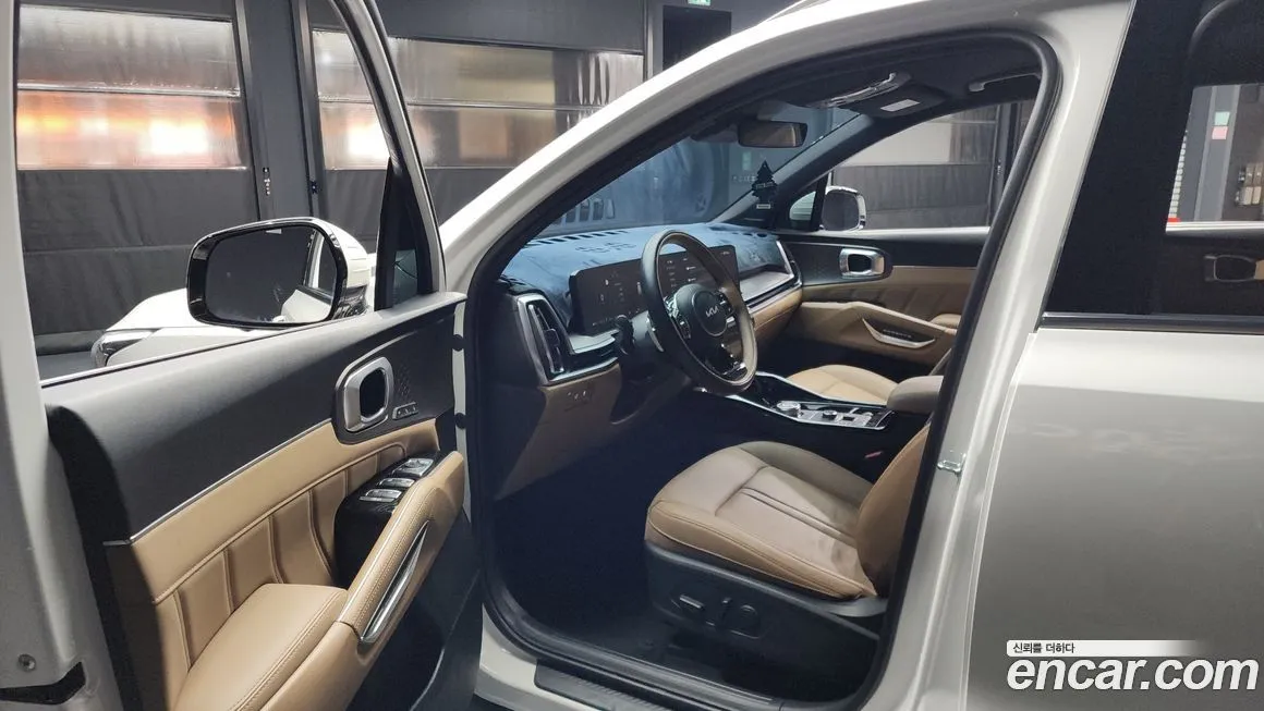 Kia Sorento — фото 6
