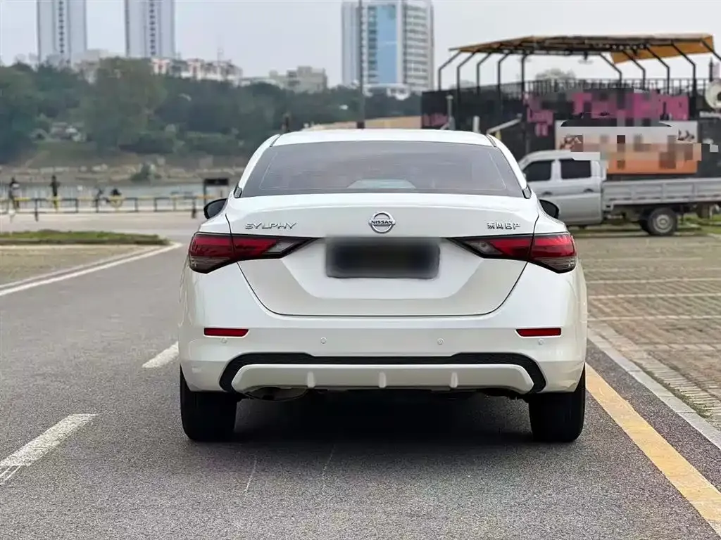 Nissan Sylphy 2023 из CN, фото 7