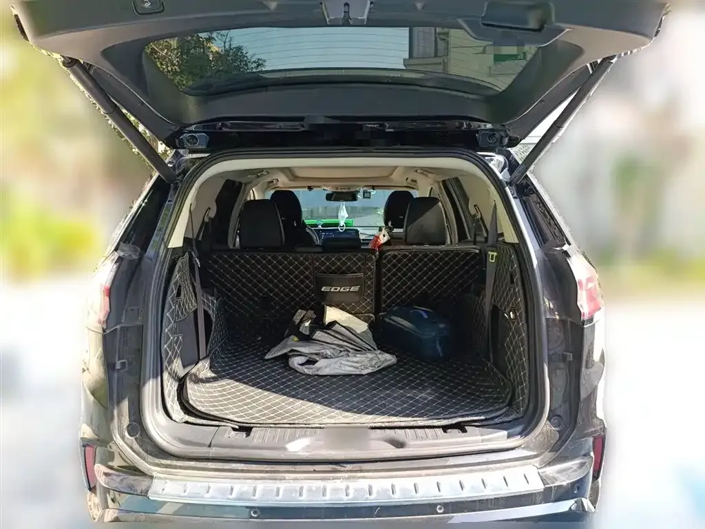 Ford Edge 2023 из CN, фото 10