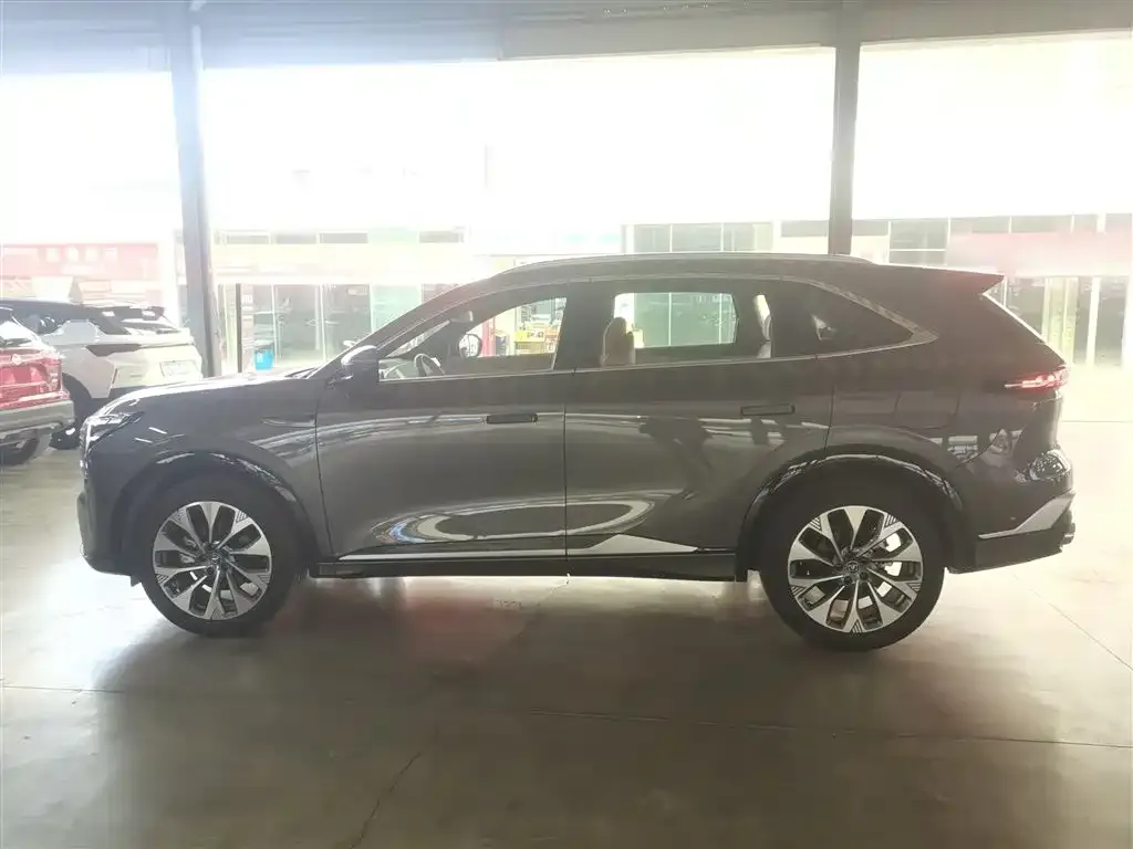 Changan CS75PLUS 2026 из CN, фото 6
