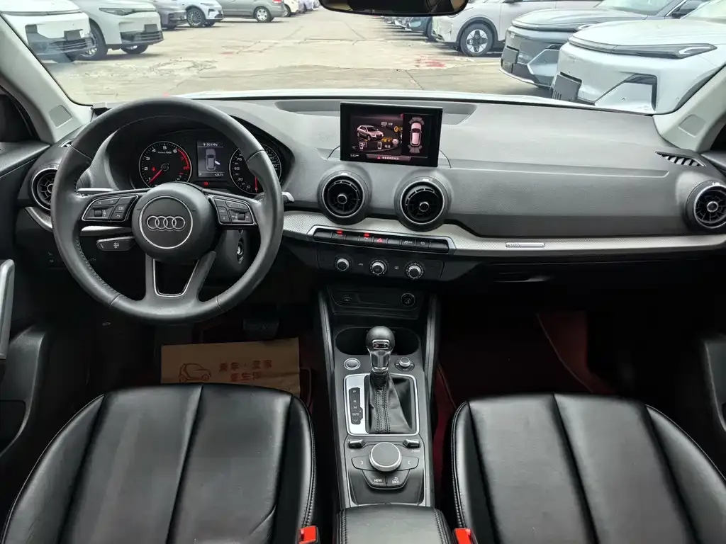 Audi Q2L 2021 из CN, фото 6