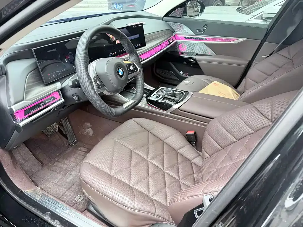 BMW 7 Series 2025 из CN, фото 4