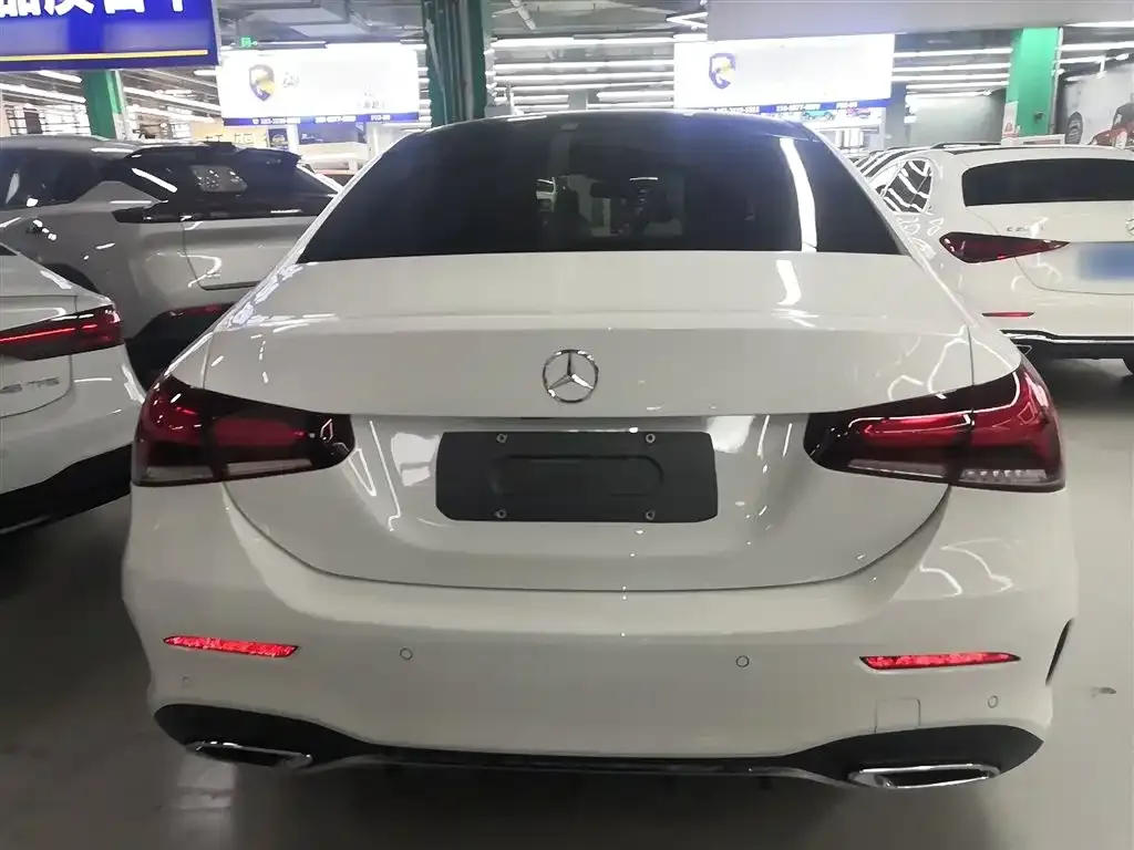 Mercedes-Benz A-Class 2023 из CN, фото 6