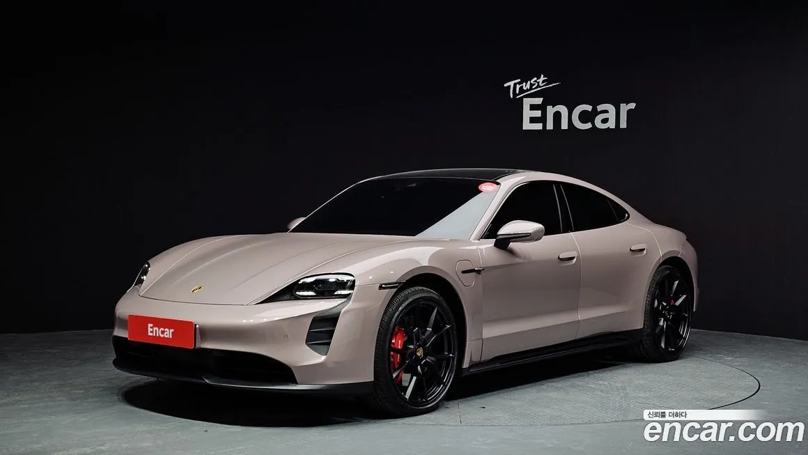 Porsche Taycan
