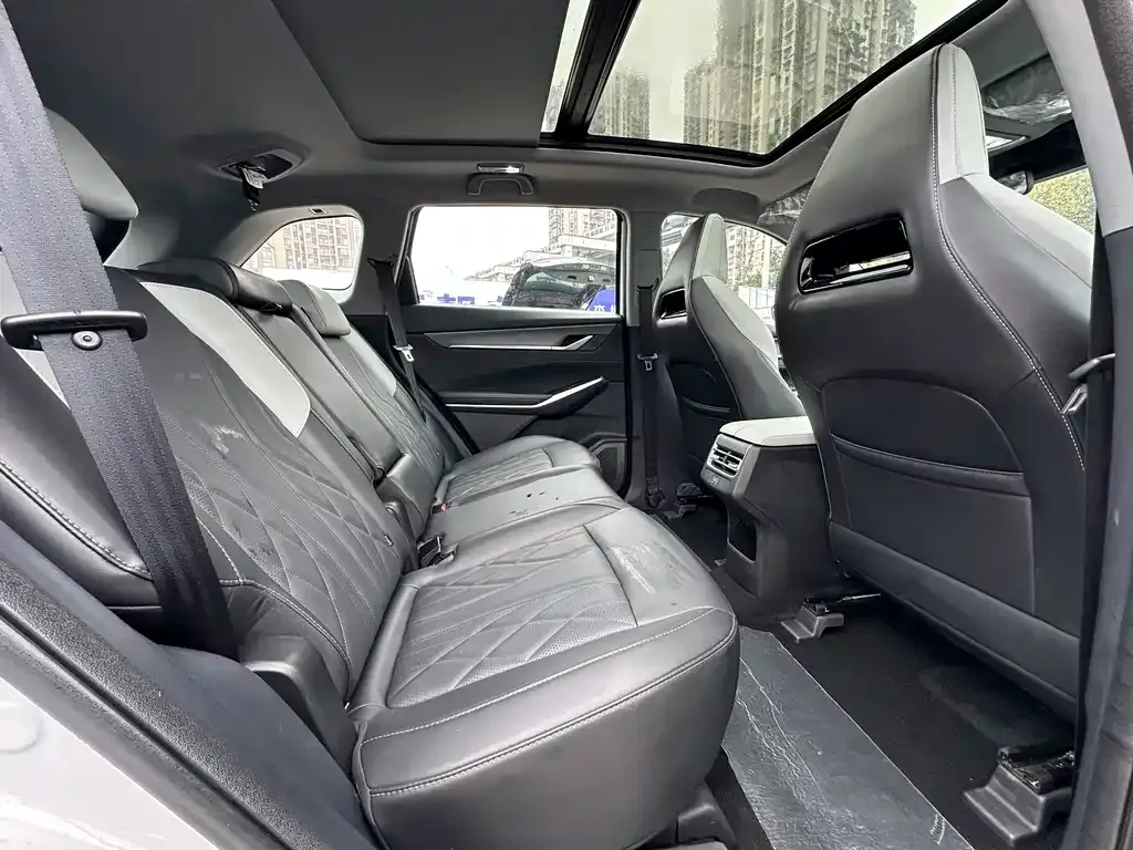 Changan CS75PLUS 2024 из CN, фото 2