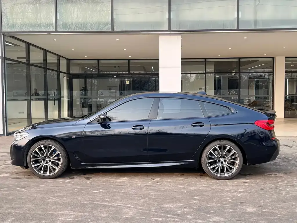 BMW 6 Series GT — фото 8