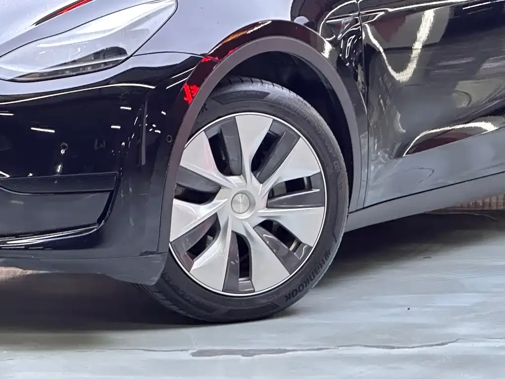 Tesla Model Y 2022 из CN, фото 8
