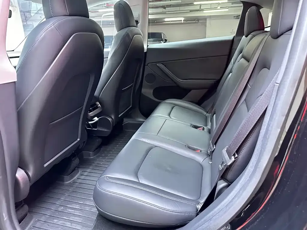 Tesla Model Y 2022 из CN, фото 9