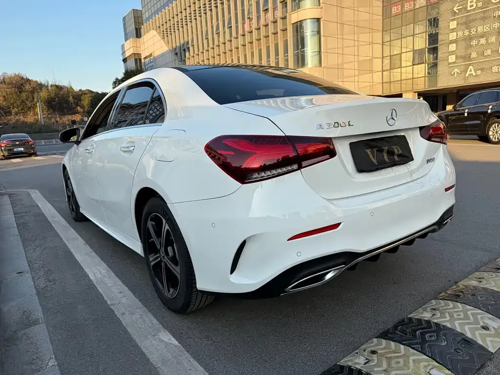 Mercedes-Benz A-Class 2023 из CN, фото 7