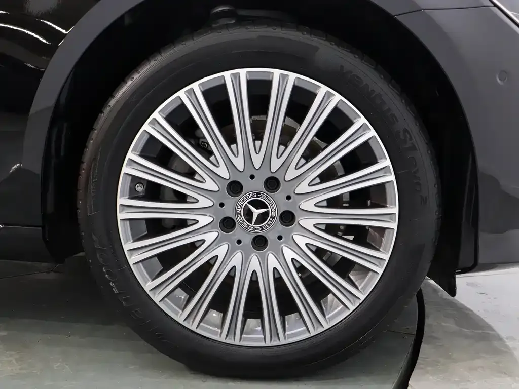 Mercedes-Benz E-Class 2022 из CN, фото 9