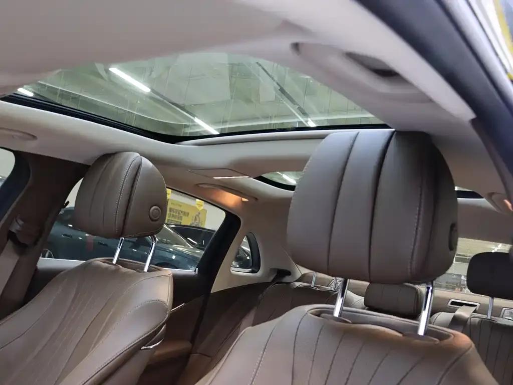 Mercedes-Benz E-Class 2022 из CN, фото 7