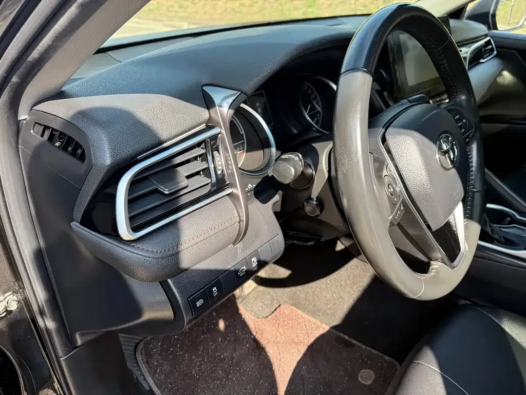 Toyota Camry 2021 из CN, фото 3