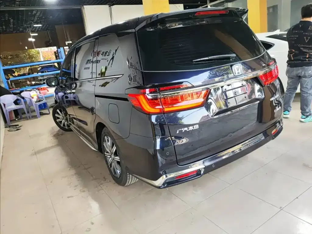 Honda Odyssey 2024 из CN, фото 5
