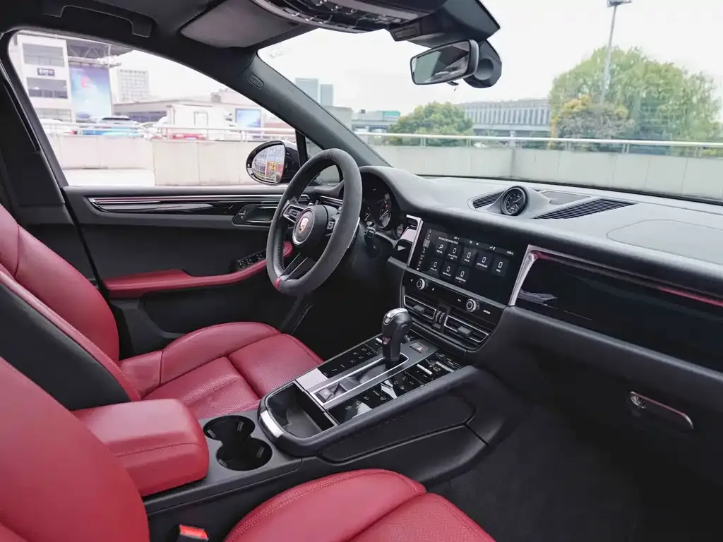 Porsche Macan 2023 из CN, фото 8
