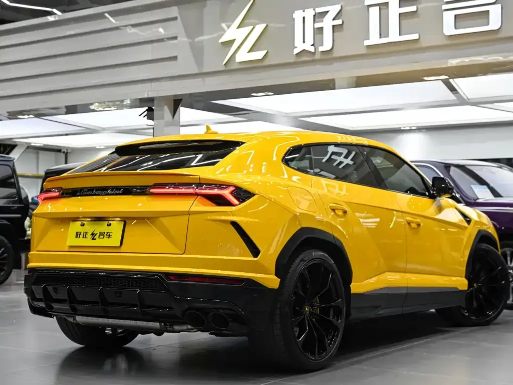 Lamborghini Urus 2022 из CN, фото 5