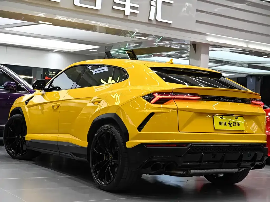 Lamborghini Urus 2022 из CN, фото 2