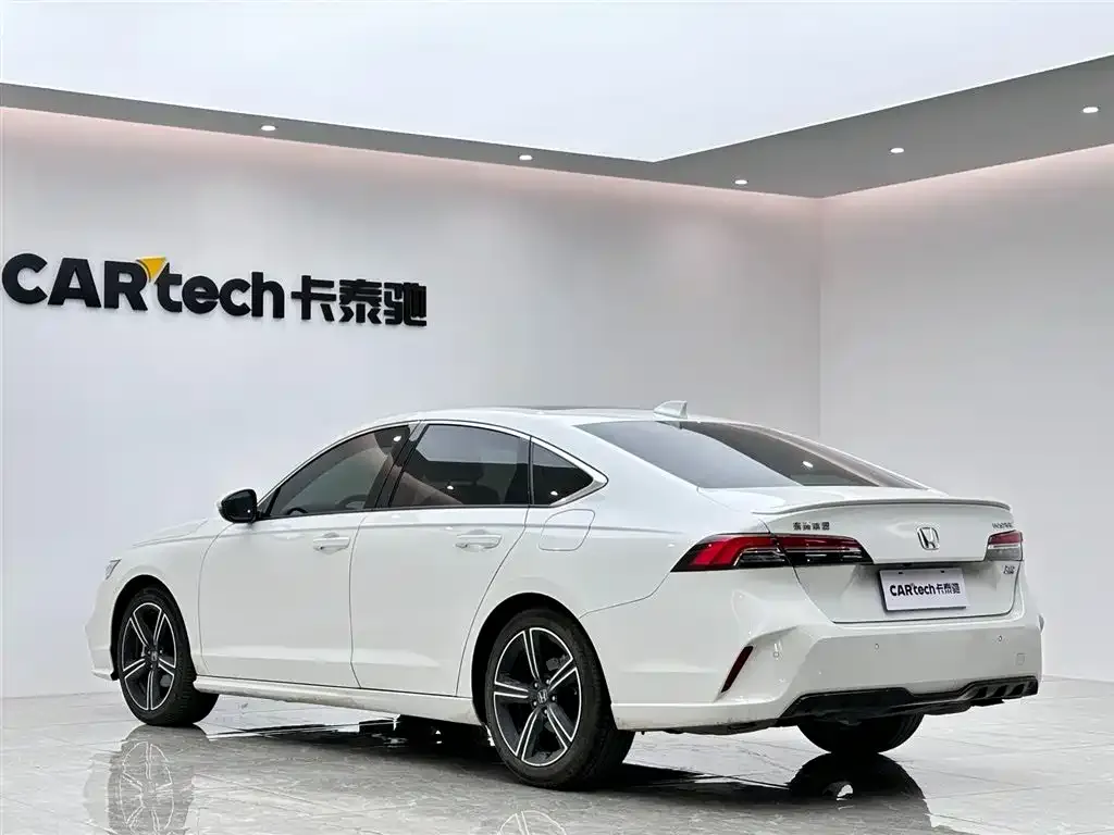 Honda Inspire 2024 из CN, фото 4