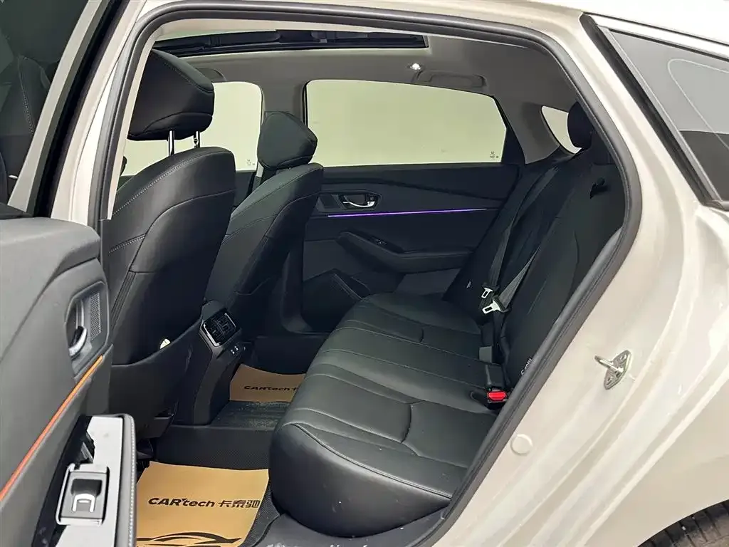 Honda Inspire 2024 из CN, фото 5