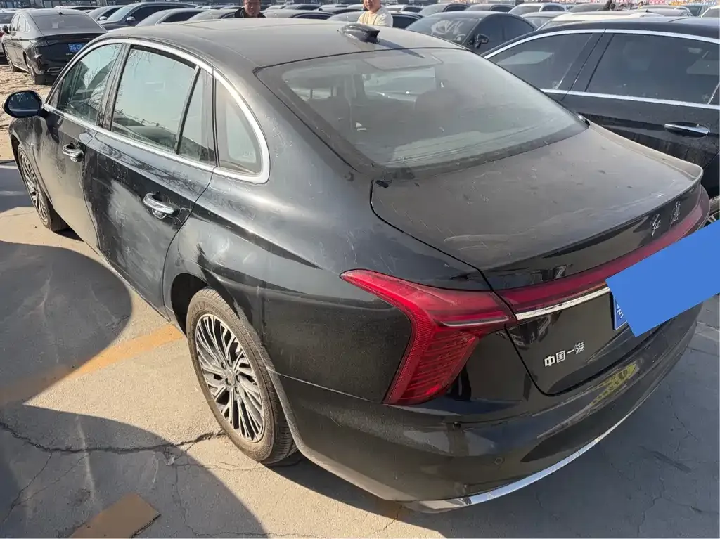 Hongqi H5 2025 из CN, фото 2