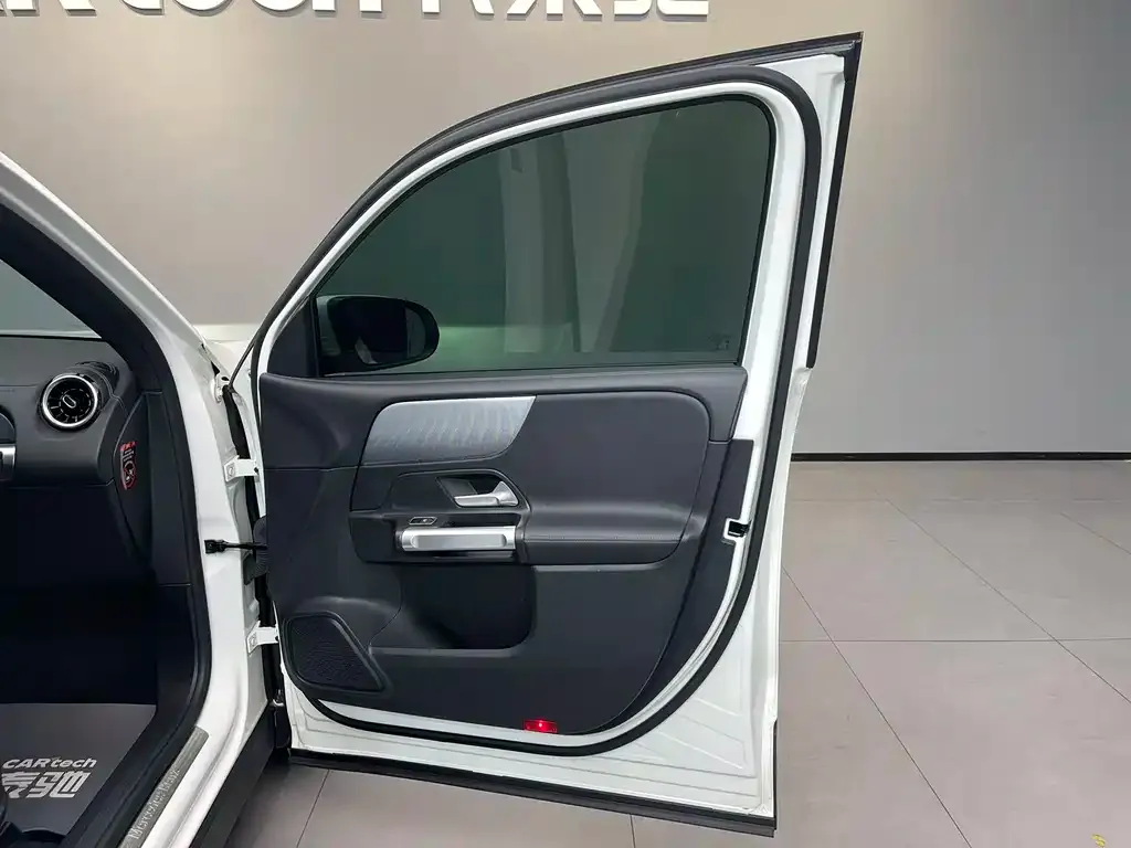 Mercedes-Benz GLB 2022 из CN, фото 7