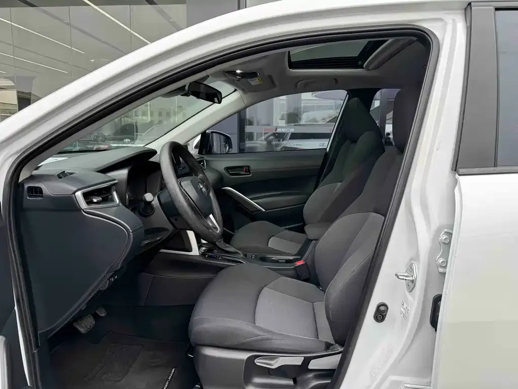 Toyota Frontlander 2022 из CN, фото 4