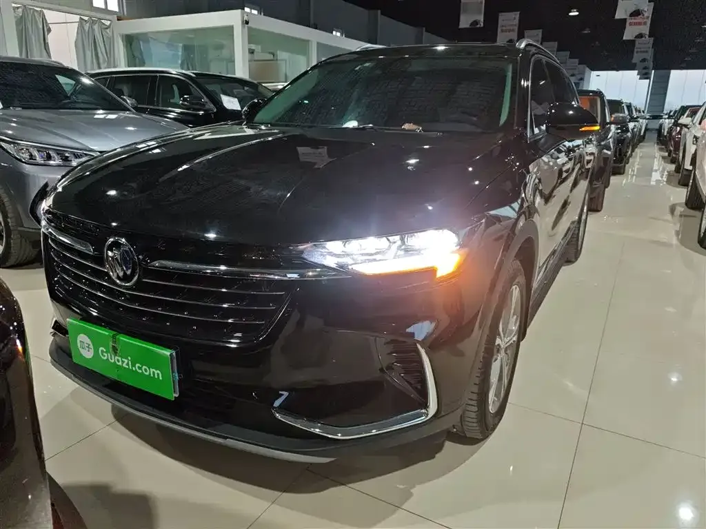 Buick Envision Plus — фото 4