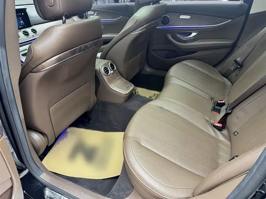 Mercedes-Benz E-Class 2022 из CN, фото 7