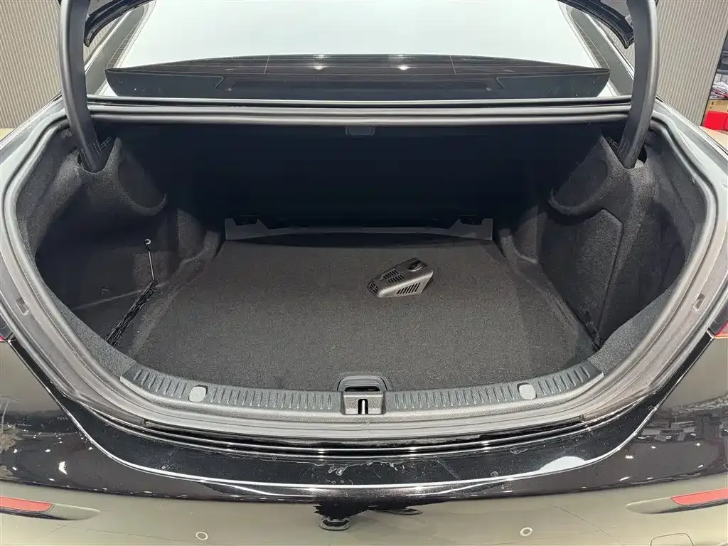 Mercedes-Benz E-Class 2022 из CN, фото 6