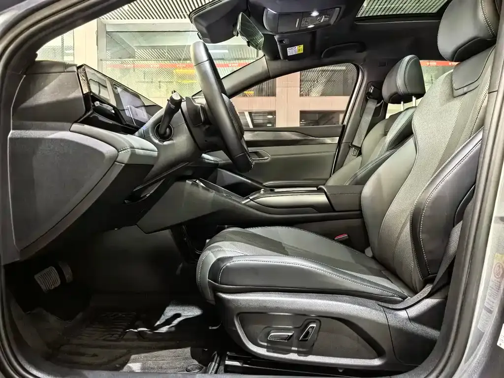 BYD Qin L 2025 из CN, фото 10