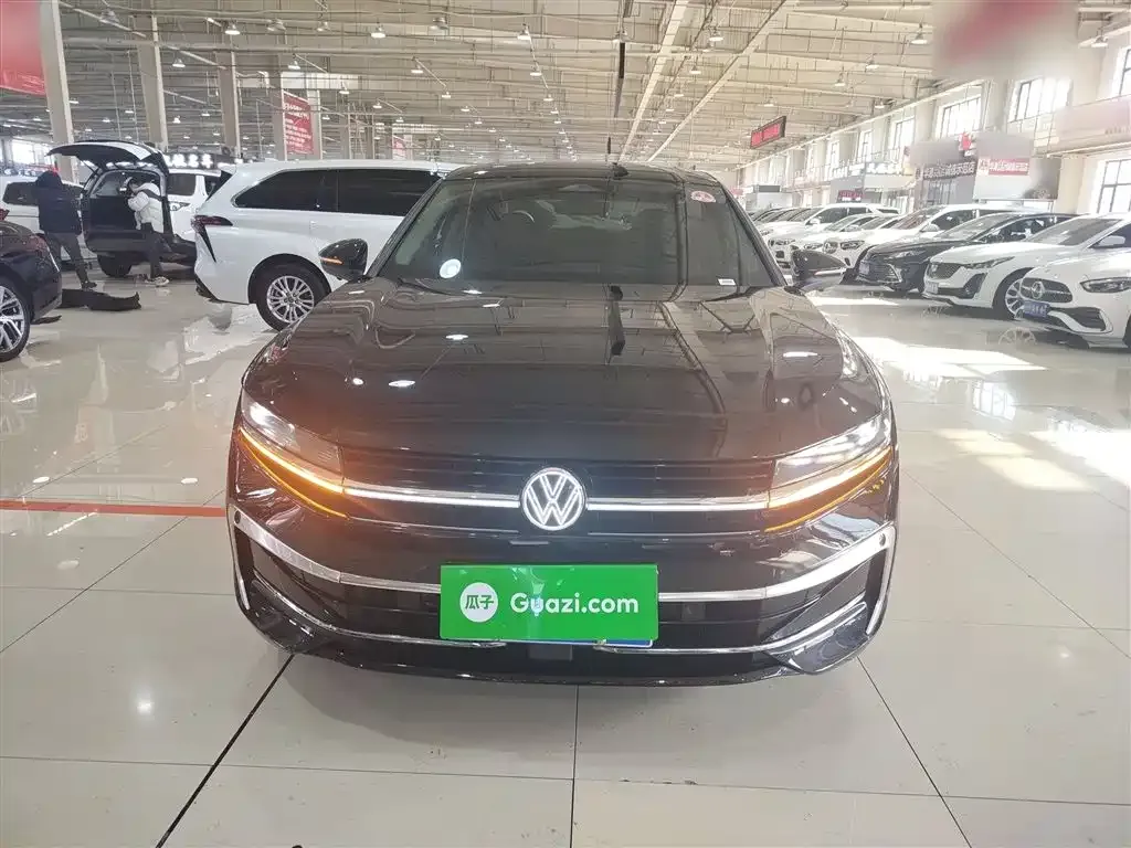 Volkswagen Magotan 2024 из CN, фото 8