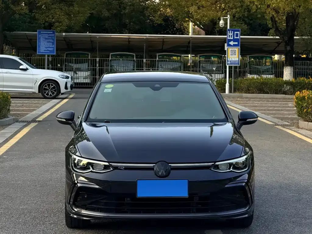 Volkswagen Golf 2021 из CN, фото 10
