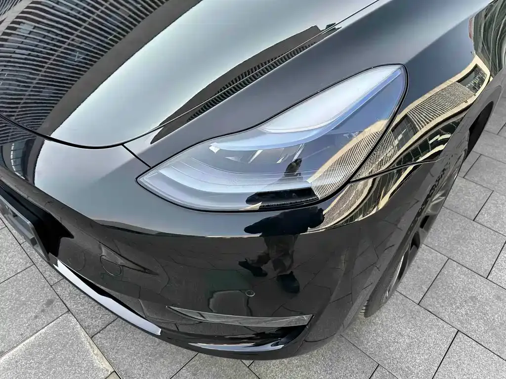 Tesla Model Y 2023 из CN, фото 8