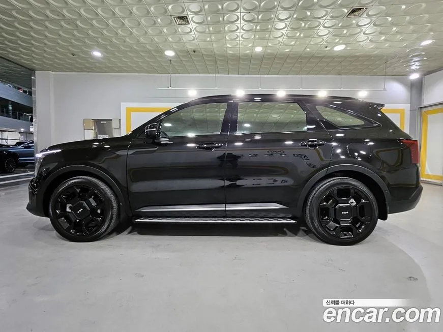 Kia Sorento — фото 10