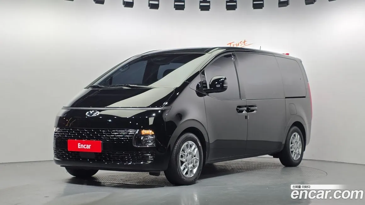 Hyundai Staria 2022 из KR, фото 1