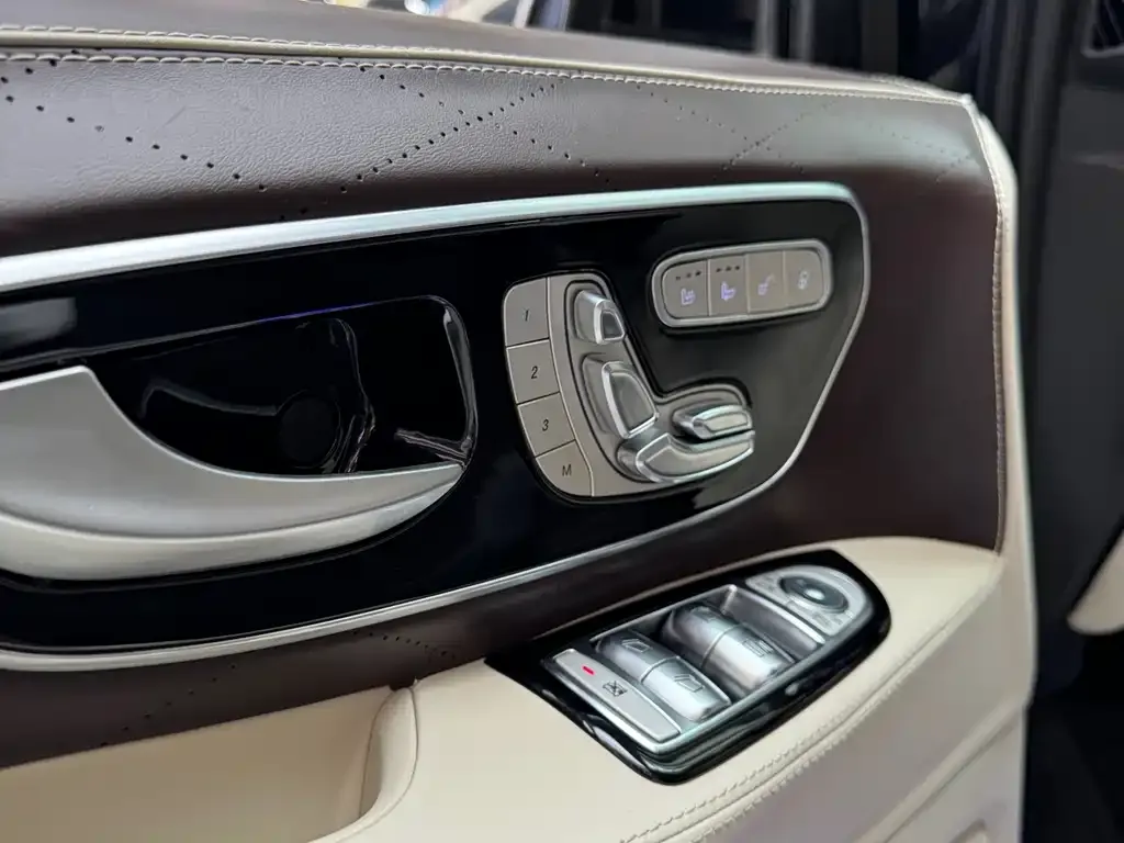 Mercedes-Benz Vito 2021 из CN, фото 5