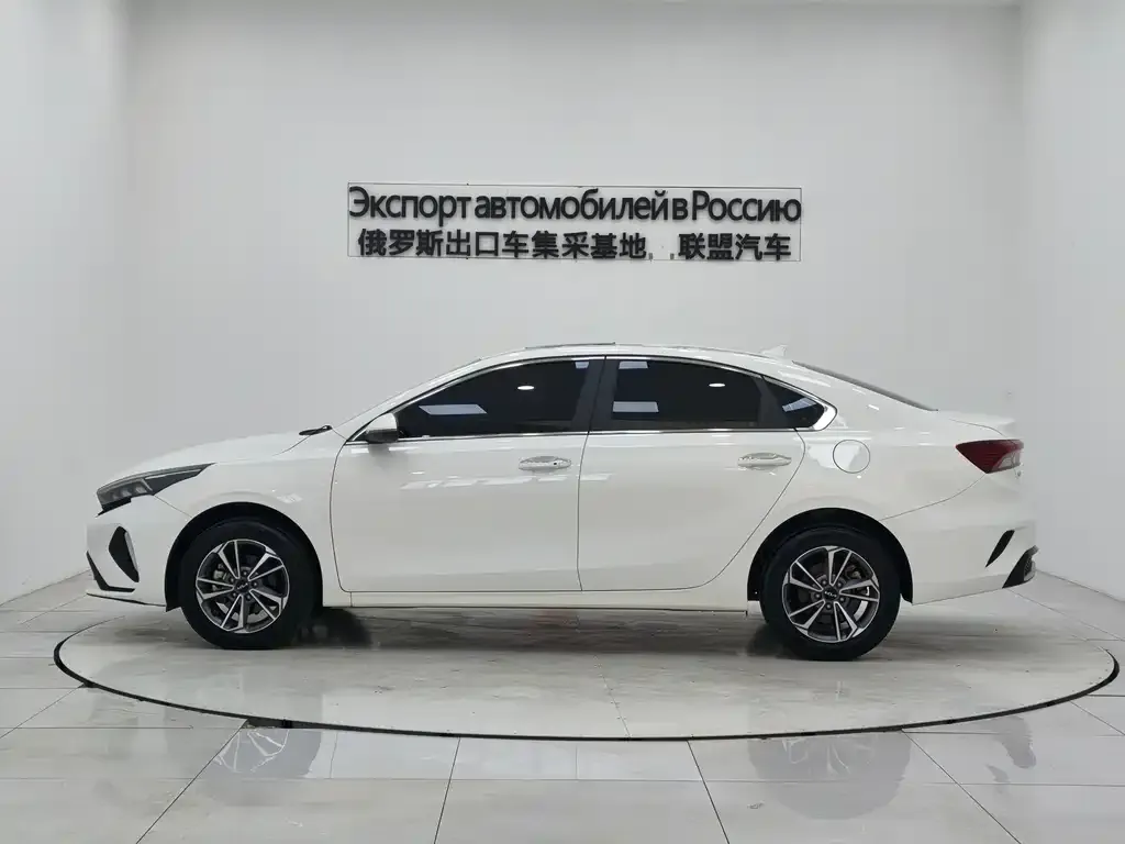 Kia K3 2023 из CN, фото 6