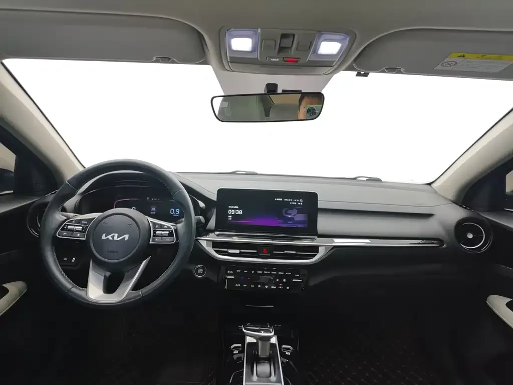 Kia K3 2023 из CN, фото 5
