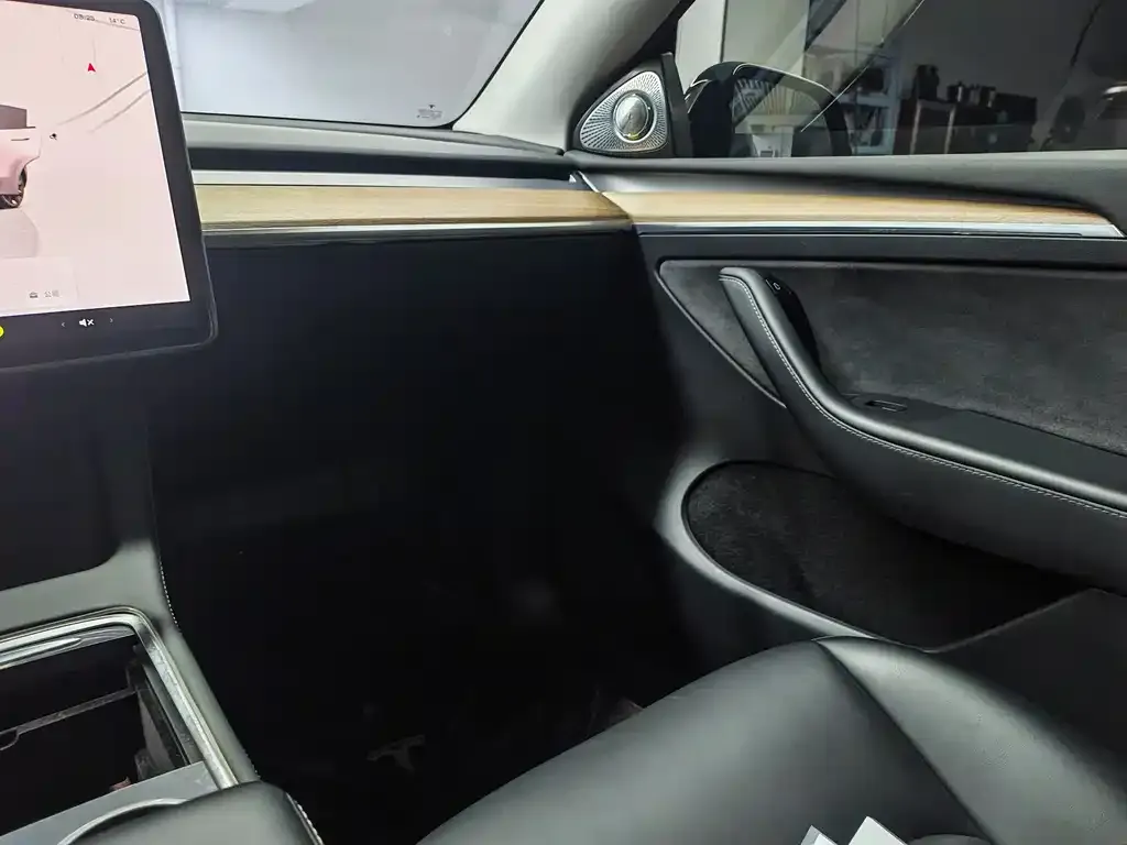 Tesla Model Y 2022 из CN, фото 10
