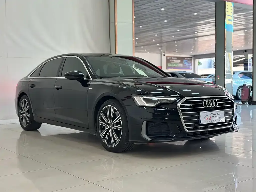Audi A6L — фото 9