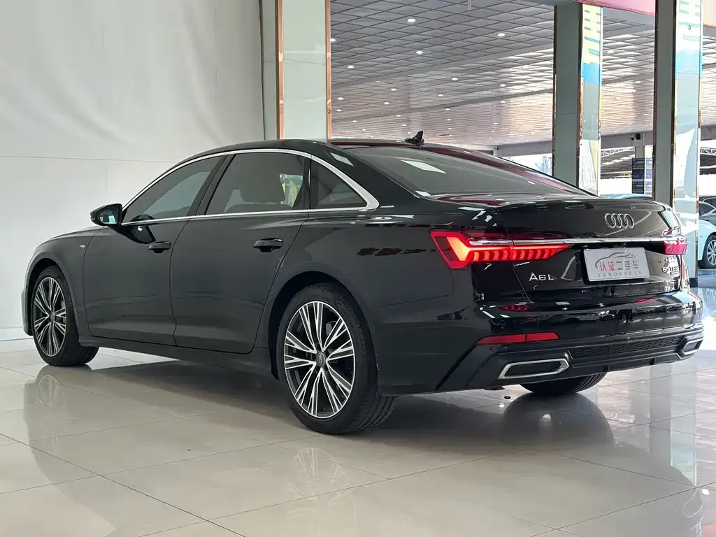 Audi A6L — фото 4