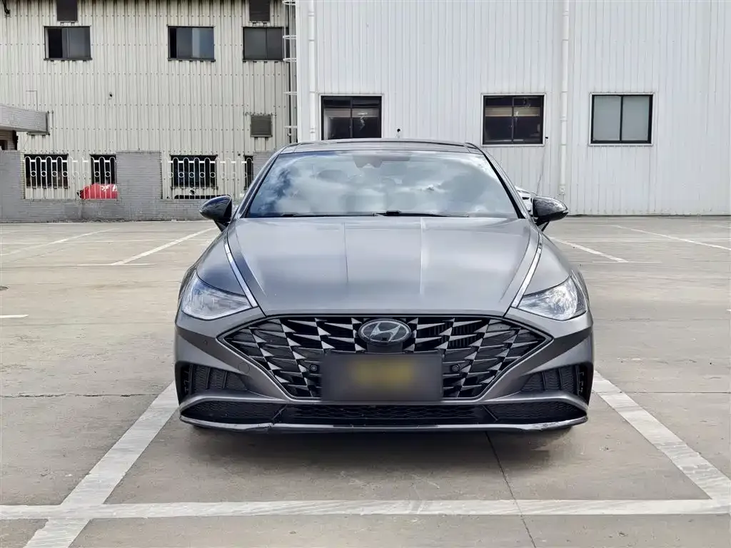 Hyundai Sonata 2022 из CN, фото 8