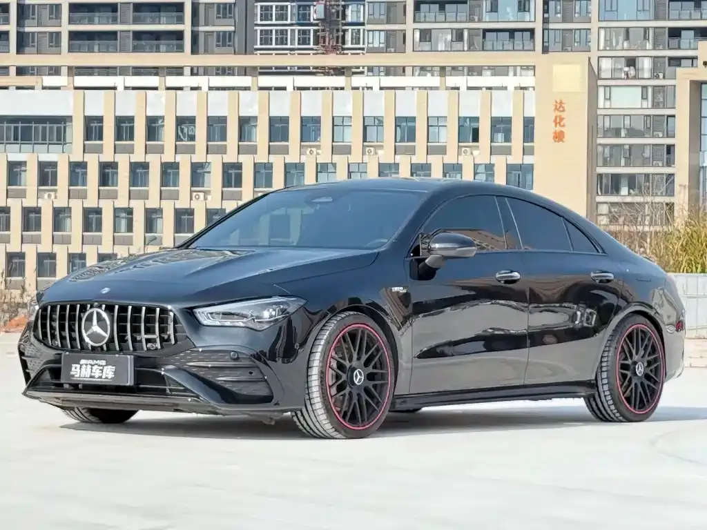 Mercedes-Benz CLA AMG — фото 10