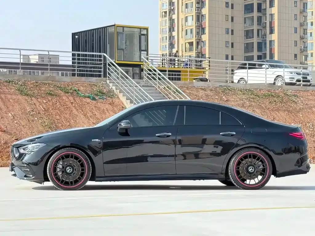 Mercedes-Benz CLA AMG — фото 8