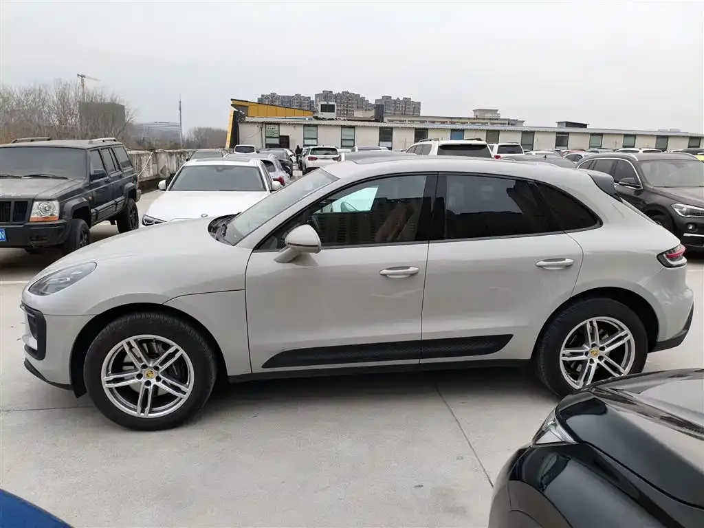 Porsche Macan 2023 из CN, фото 5