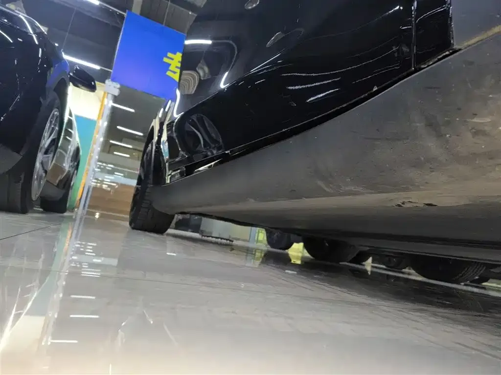 Tesla Model Y 2023 из CN, фото 6