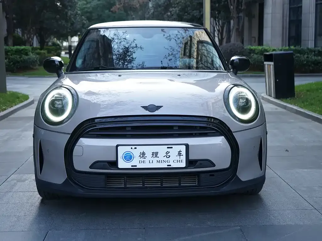 MINI Cooper (3-door) 2023 из CN, фото 6