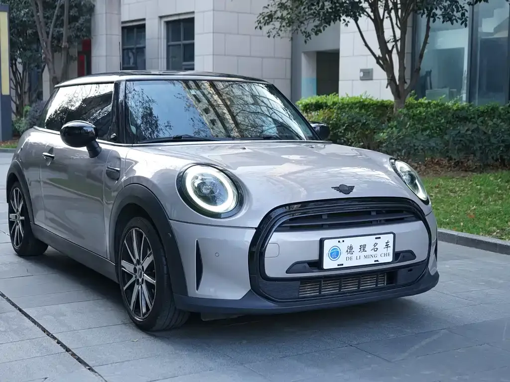 MINI Cooper (3-door) 2023 из CN, фото 9