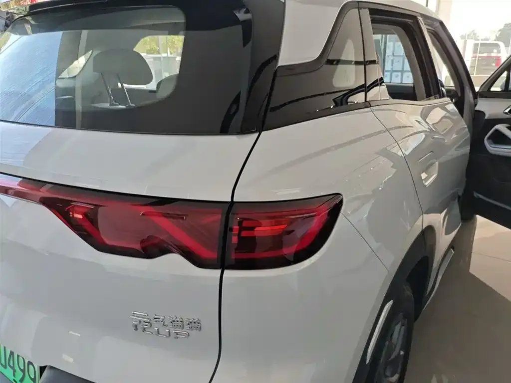 BYD Yuan UP 2025 из CN, фото 2