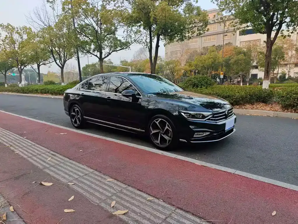 Volkswagen Magotan 2023 из CN, фото 8