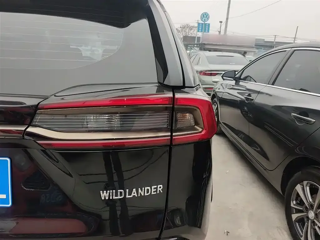 Toyota Wildlander 2024 из CN, фото 10